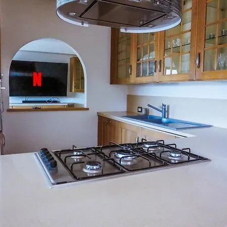 Дом отдыха Con Piscina Idromassaggio E Palestra Итри