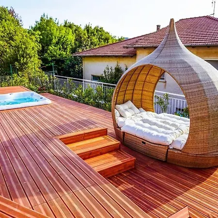 Дом отдыха Con Piscina Idromassaggio E Palestra *