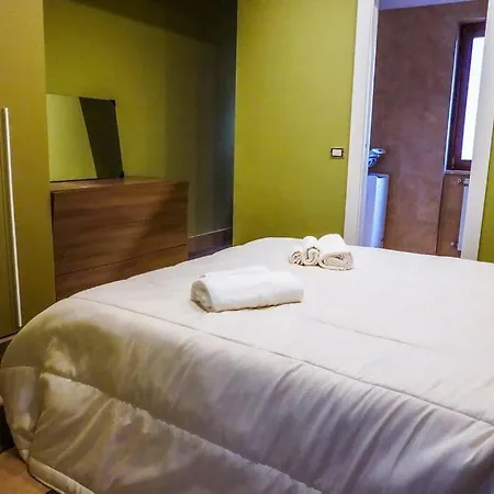 Дом отдыха Con Piscina Idromassaggio E Palestra Итри